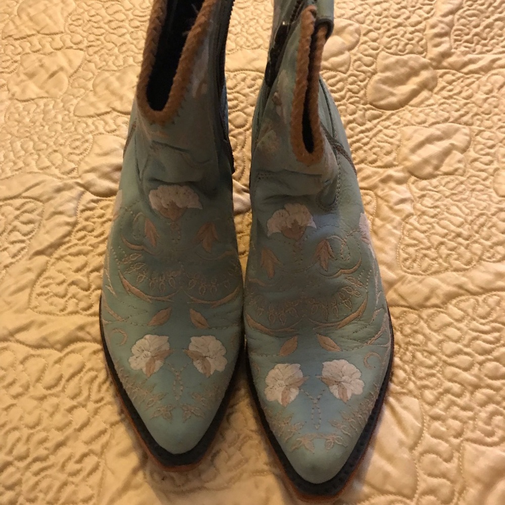 Cowboy boots